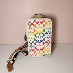 NWT Coach CJ581 MEN'S Sullivan Pack In Rainbow Signature Canvas